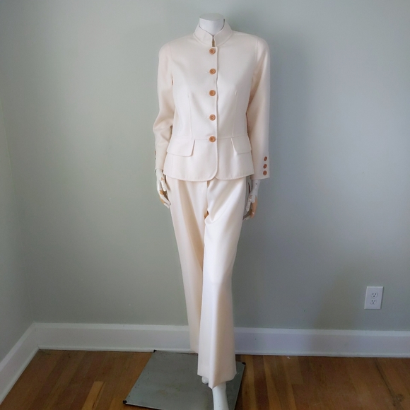 Vintage 🎉HP🎉 Custom Oscar de la Renta Ivory Wool Pantsuit 10 M - Picture 2 of 6